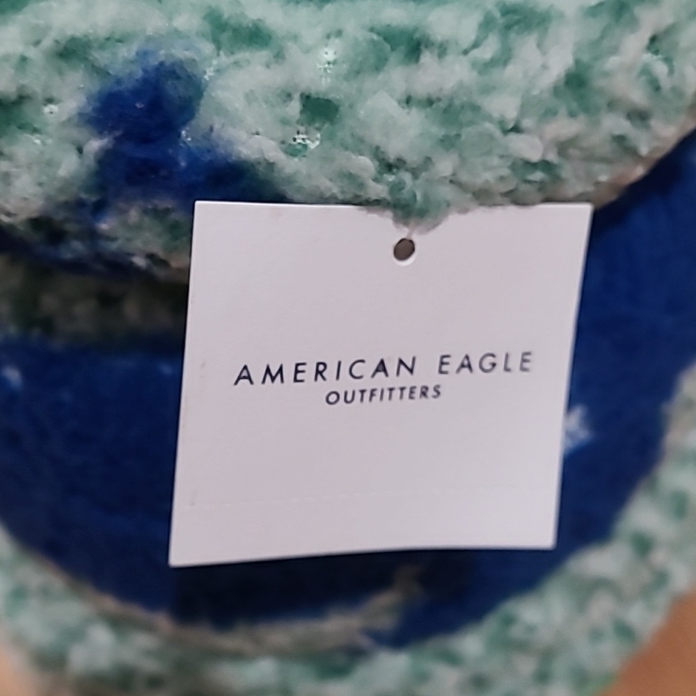 American Eagle Outfitters‎ Blanket NWT NEW WITH TAG - Picture 2 of 10